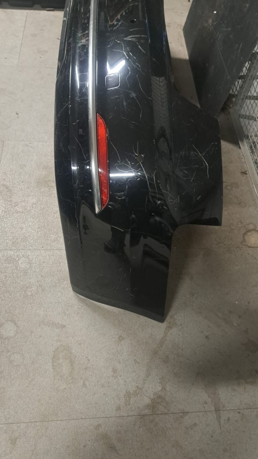 Par Audi 472 Paraurti posteriore Audi A 5 con fori per sensori parcheggio 2017