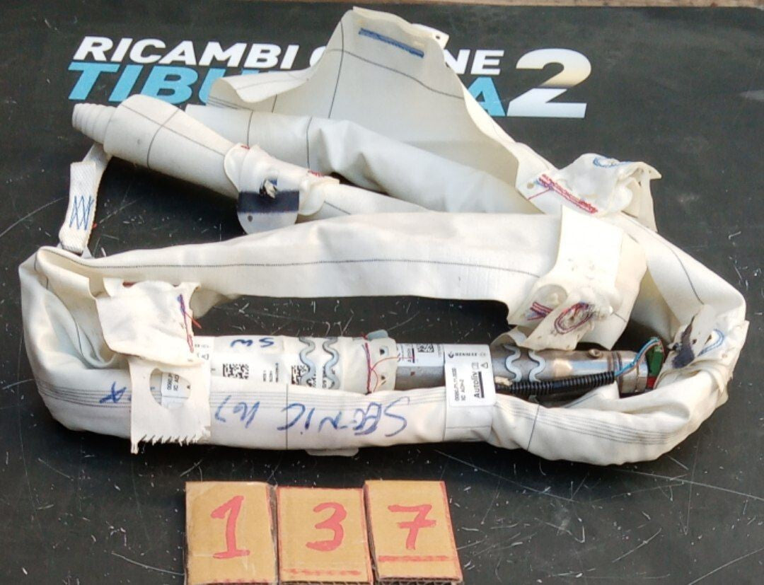 Airbag tendina laterale sinistra Renault scenic 2016 in poi Numero 137