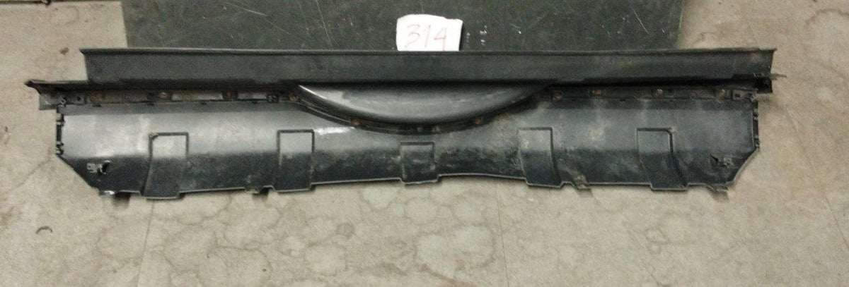 Par314 paraurti posteriore centrale Mitsubishi Pajero 2007 in poi 6410A315