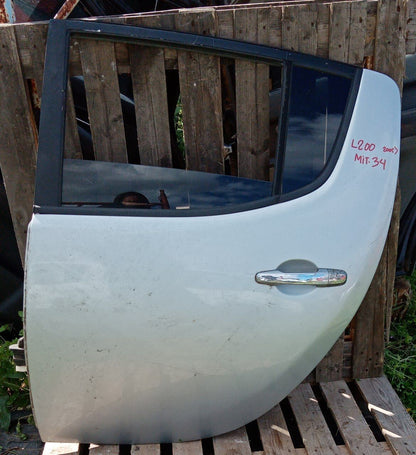 Portiera sportello posteriore sinistro Mitsubishi L200 2005 in poi Cod. Mit34