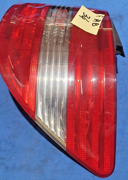 F MB 34 - Fanale Posteriore destro Mercedes classe B W245