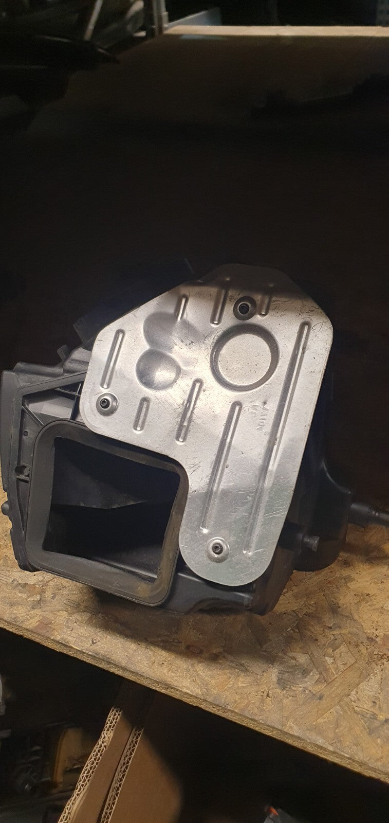 Air 5037 - Airbox scatola filtro aria Audi A4 2.0 D dal 2015