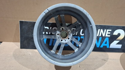 27b cerchio originale bmw serie 3 f30 f31 r18 cod7846785 8jx18h2 et52