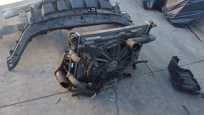 Muso completo musata Renault Scenic 1.9 D 2004 2009 faro destro attacco rotto