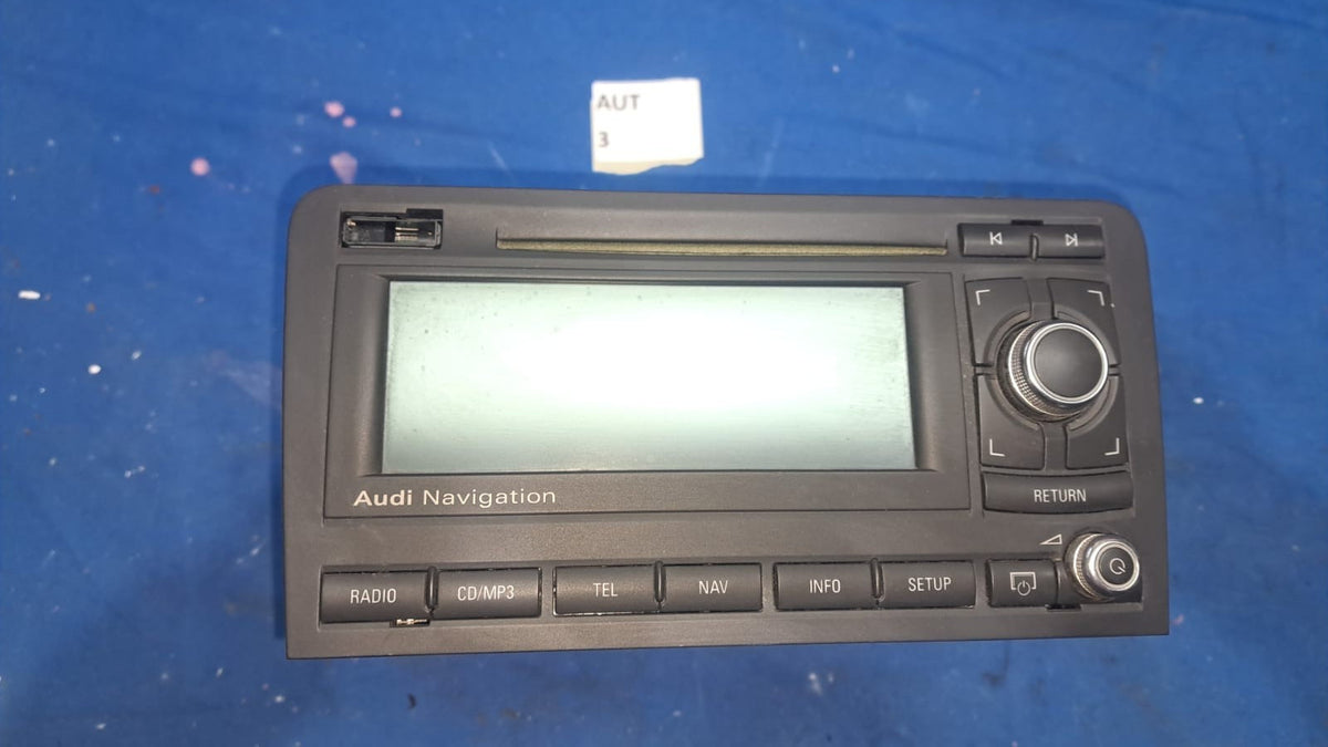 Aut 3 Autoradio cd con navigazione per Audi A3 dal 2008 in poi