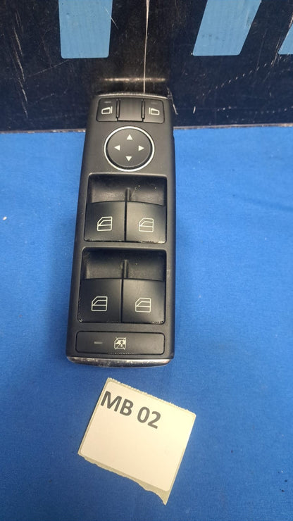 Puls MB 02 pulsantiera alza vetri anteriore sinistro Mercedes E W204 A2049055302