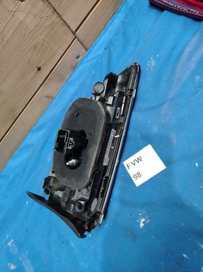 F VW 98 - Fanale posteriore interno sinistro Volkswagen Golf 8 VIII Graffiato