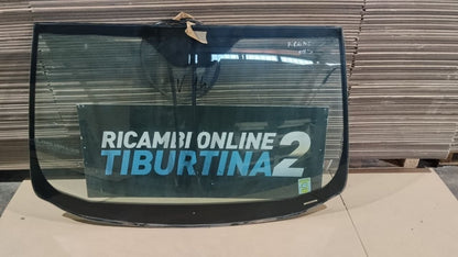 V14 parabrezza anteriore fiat fiorino 2007 in poi usato con guarnizione