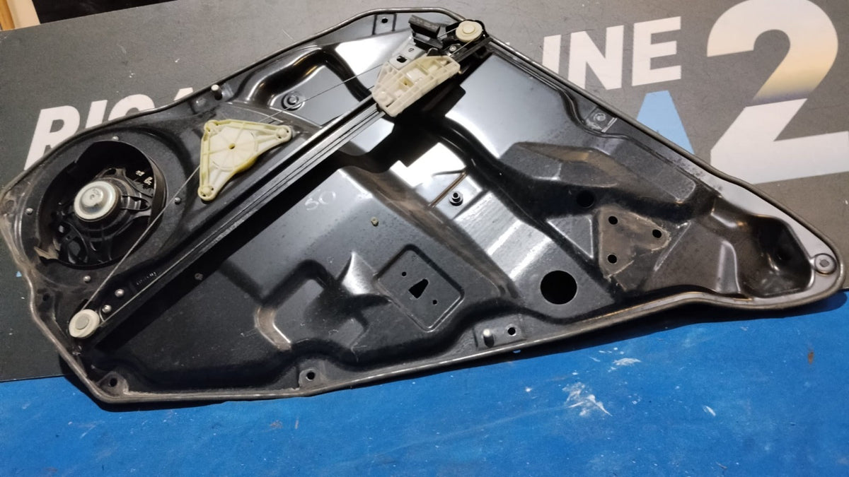 Alzacristalli posteriori sinistro senza motorino Mercedes ml 164 dal 2005