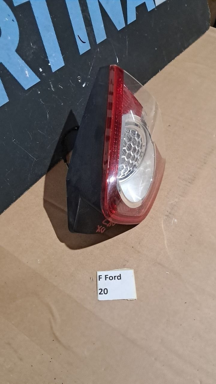 F ford 20 Fanale posteriore interno destro ford kuga dal 2008
