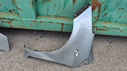 Muso completo musata Toyota  yaris 1.4d parafanghi ammaccati fari attacchi rotti